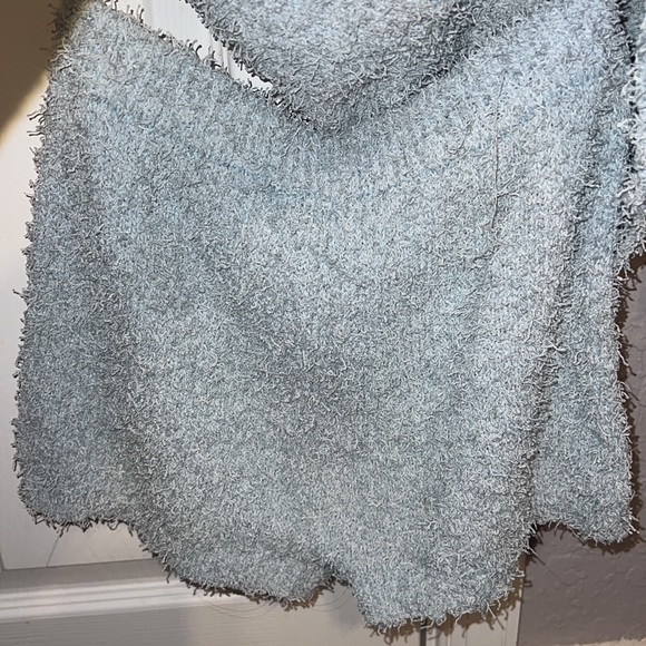 Fashion Nova Shorty Is A 10 Sweater Set - Light Blue Size XS - Picture 9 of 14